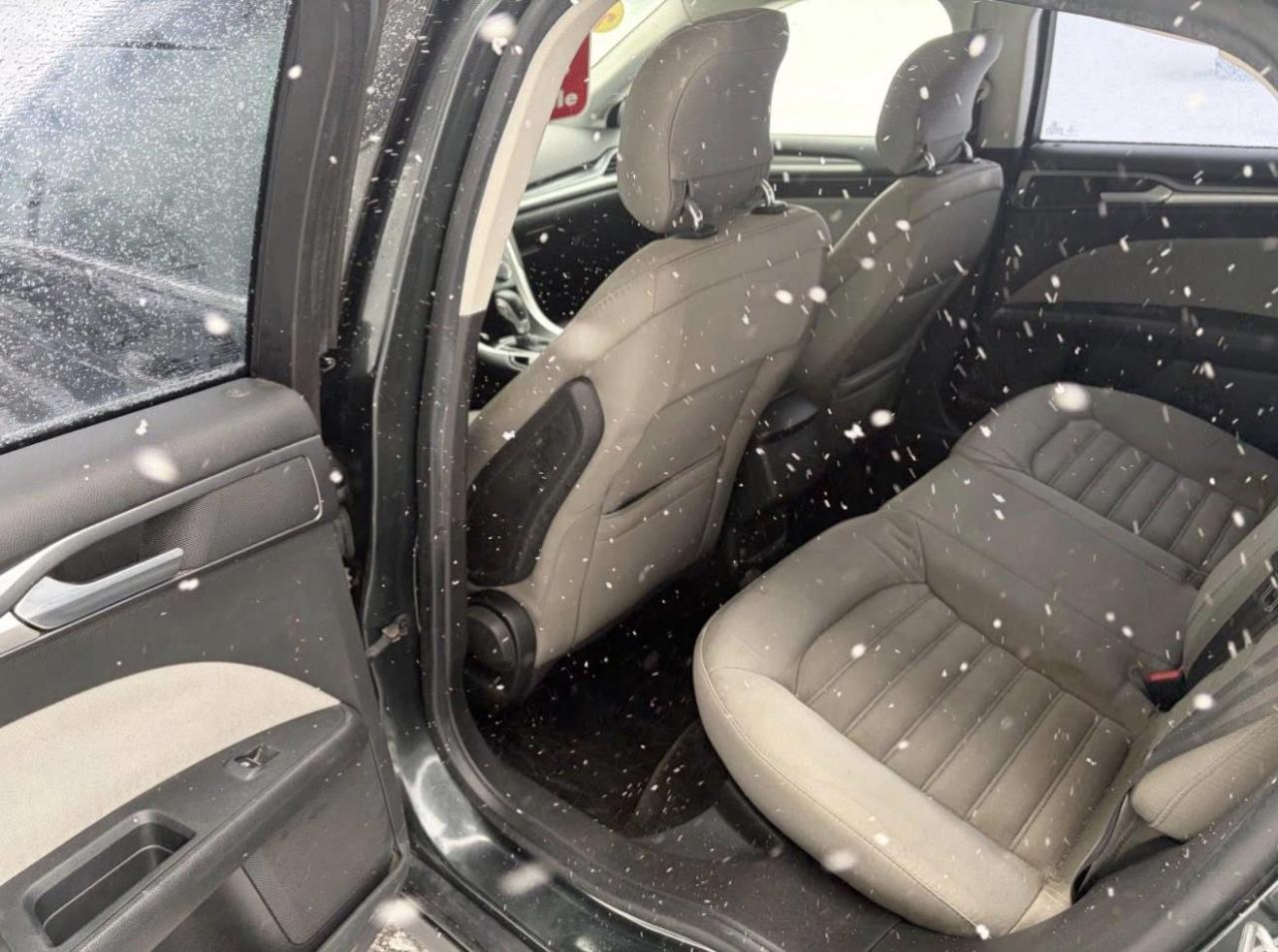 2015 Ford Fusion S - Photo #8