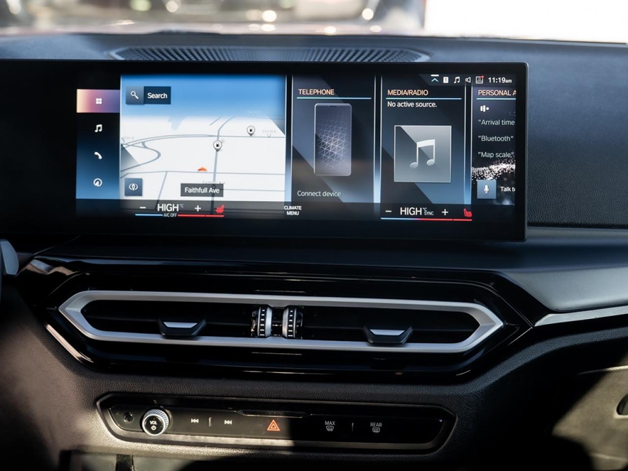 2024 BMW 2-Series 230i xDrive Coupe Photo8