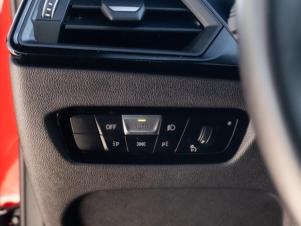 2024 BMW 2-Series 230i xDrive Coupe Photo32