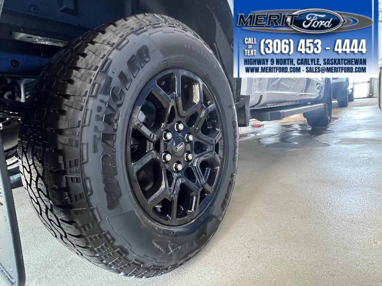 2026 Ford F-150 XLT Photo4