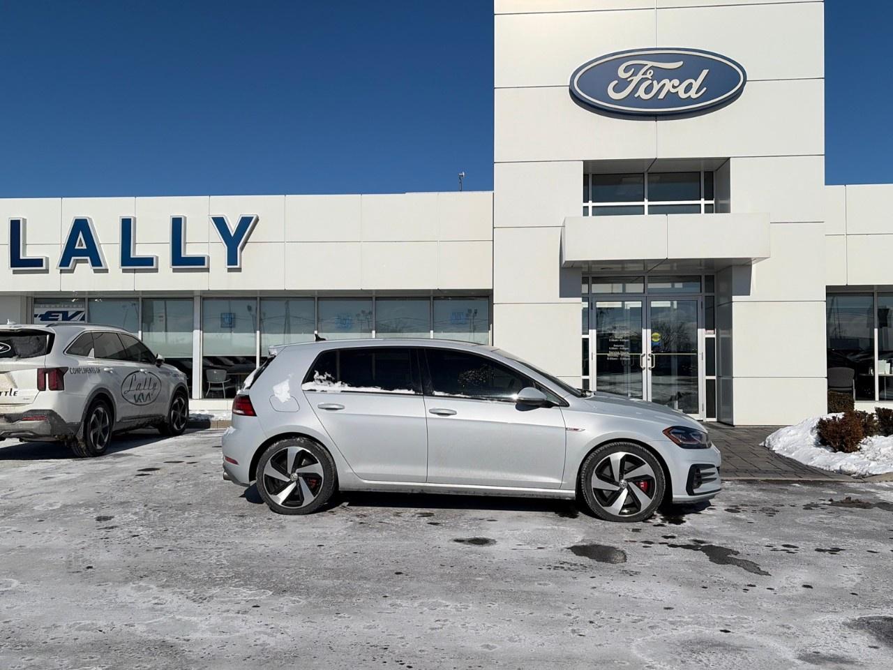 2018 Volkswagen Golf GTI 5-door DSG Photo