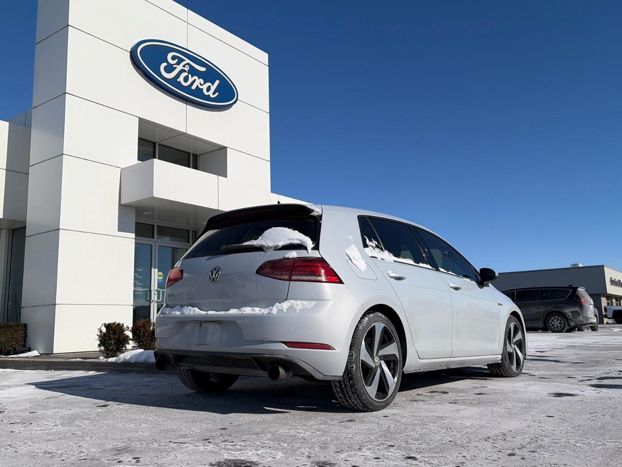 2018 Volkswagen Golf GTI 5-door DSG Photo