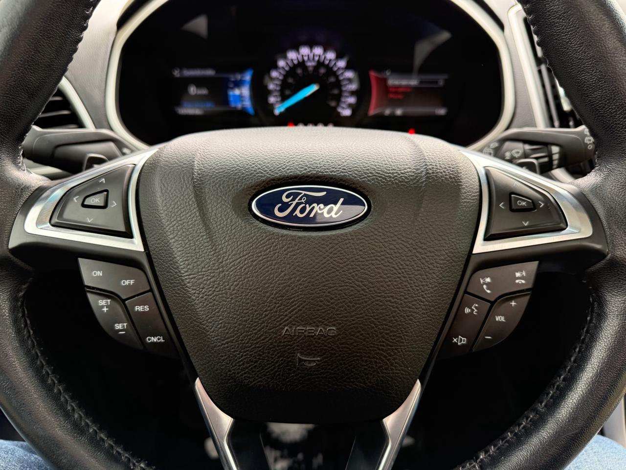2017 Ford Edge SEL Leather! Pano Roof! AutoStart! Photo
