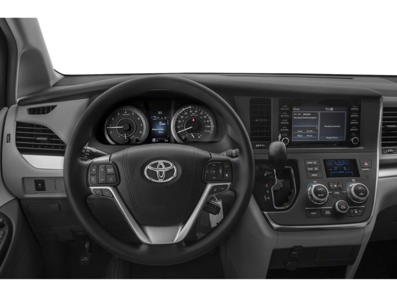 2020 Toyota Sienna LE 8-Passenger Photo