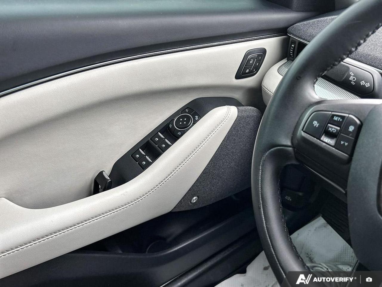 2022 Ford Mustang Mach-E Premium AWD LEATHER APPEARENCE PKG! CERTIFIED Photo