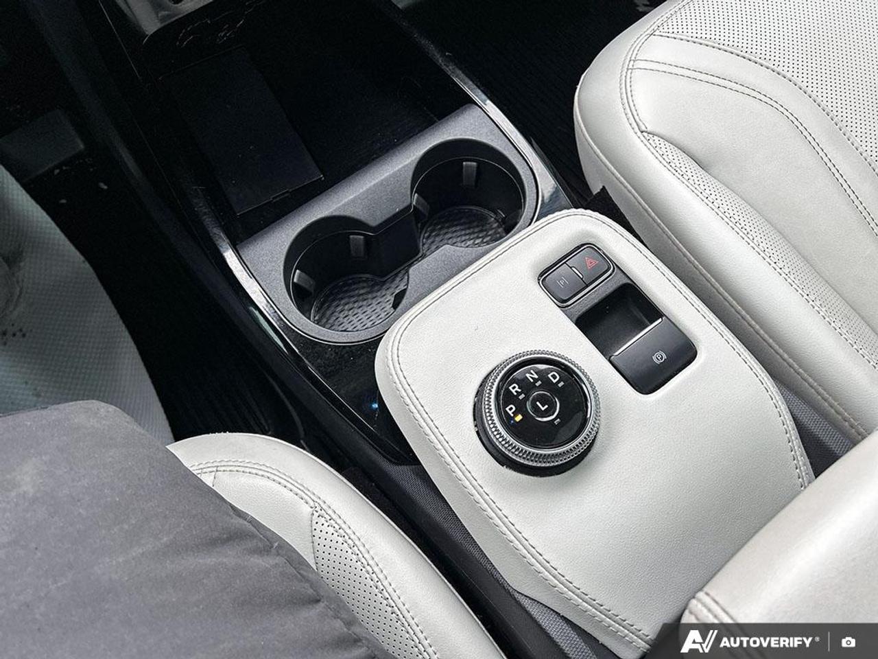 2022 Ford Mustang Mach-E Premium AWD LEATHER APPEARENCE PKG! CERTIFIED Photo