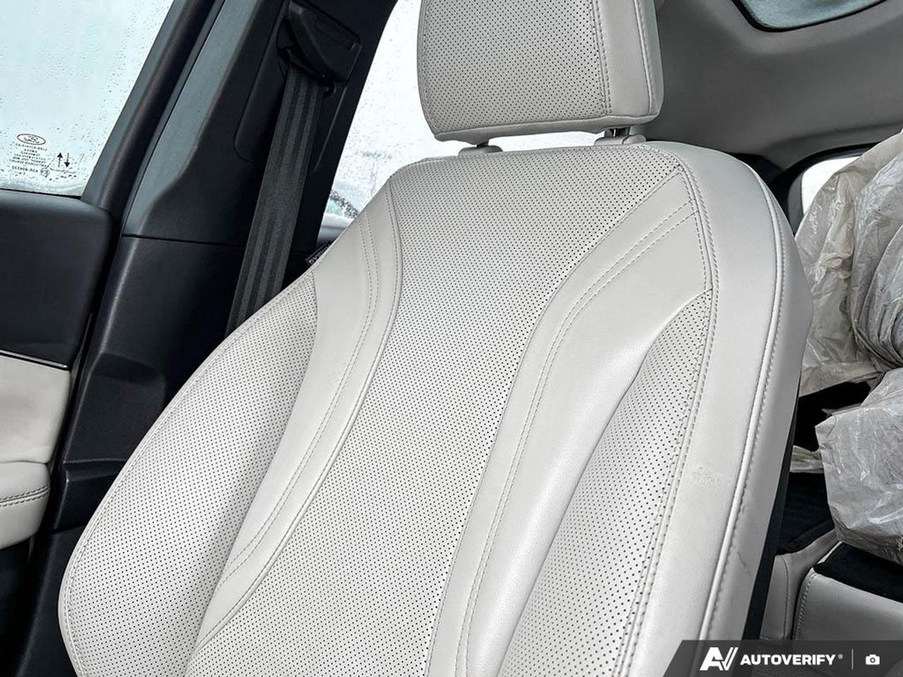 2022 Ford Mustang Mach-E Premium AWD LEATHER APPEARENCE PKG! CERTIFIED Photo