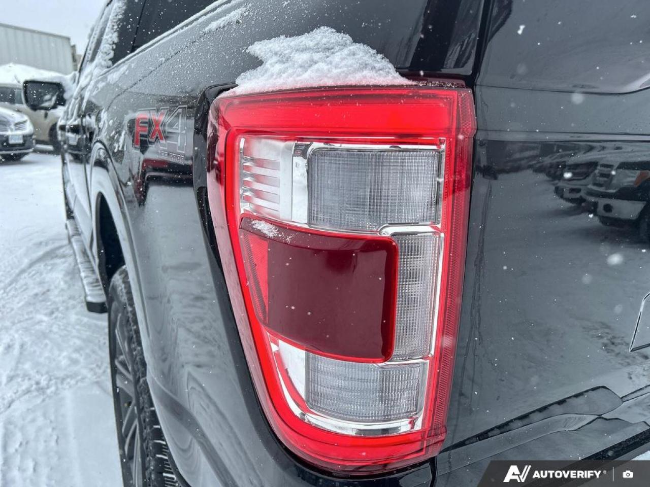 2023 Ford F-150 Lariat SUNROOF LEATHER FX4 OFFROAD CREW CAB 4X4 Photo