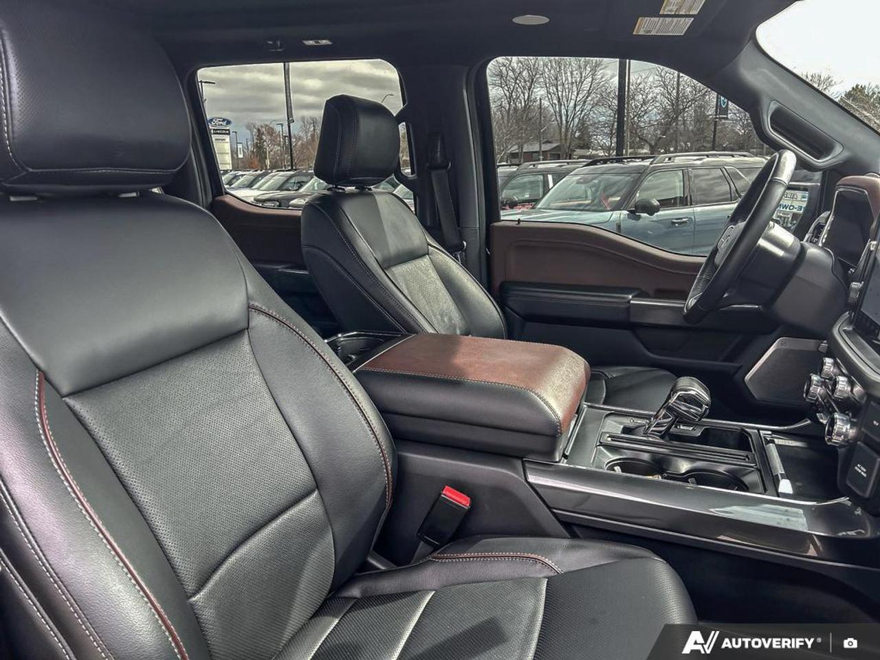 2023 Ford F-150 Lariat SUNROOF LEATHER FX4 OFFROAD CREW CAB 4X4 Photo