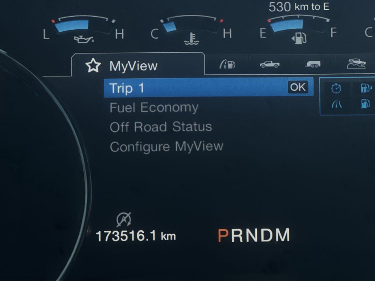 2018 Ford F-150 Lariat 4X4, HEATED STEERING WHEEL, HEATED LEATHER SEATS, MOONROOF, NAV, BACK UP CAM, POWER LIFTGATE!! Photo