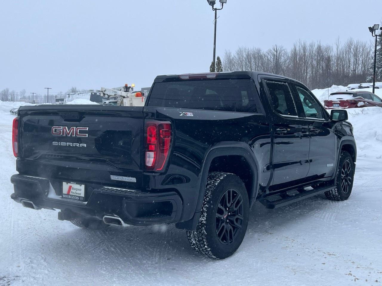 2024 GMC Sierra 1500 Crew Cab Short Box 4-Wheel Drive Elevation Photo