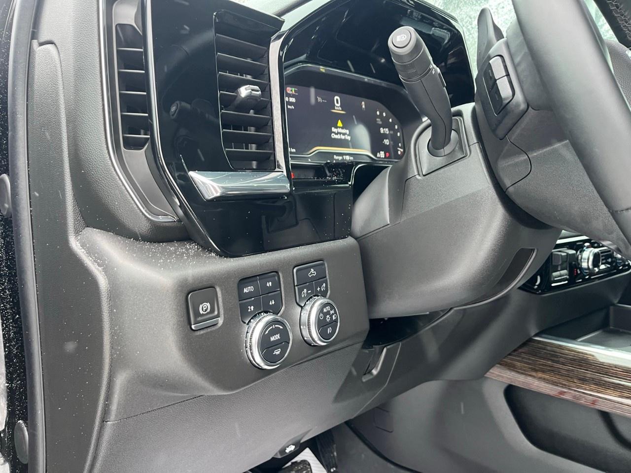 2024 GMC Sierra 1500 Crew Cab Short Box 4-Wheel Drive Elevation Photo