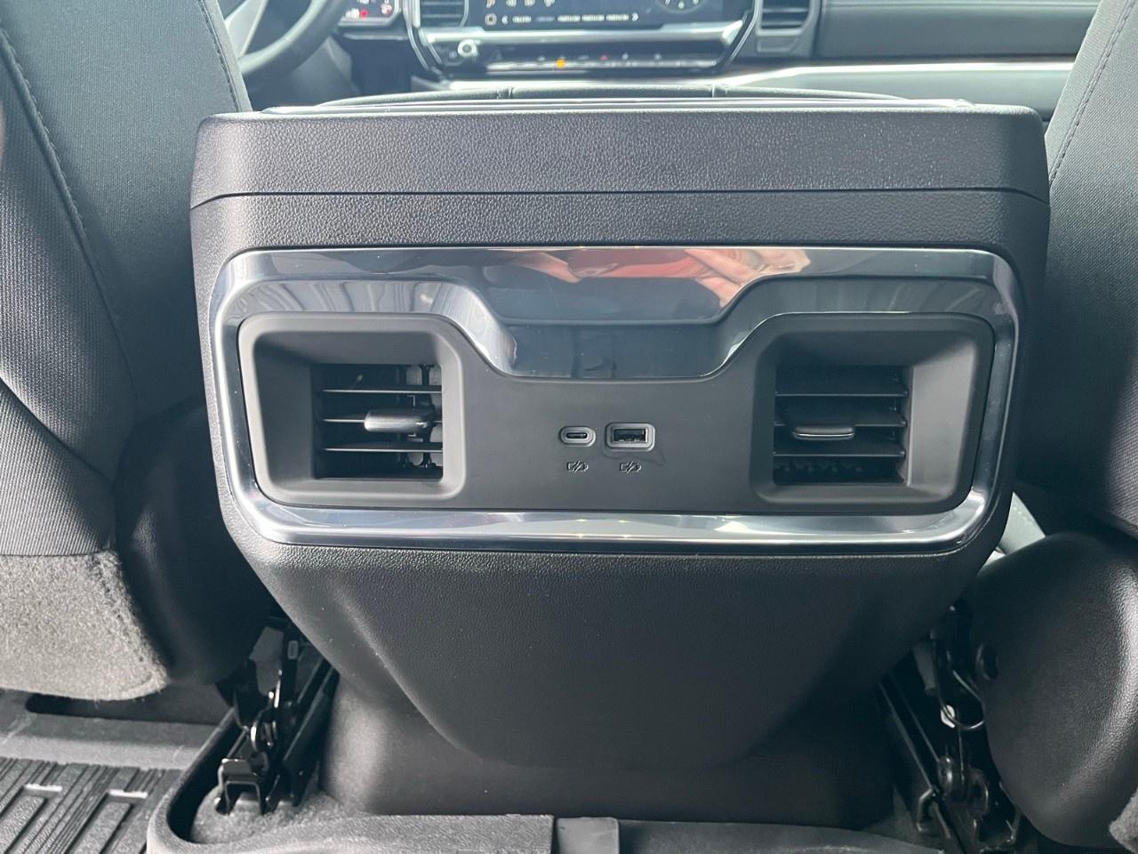 2024 GMC Sierra 1500 Crew Cab Short Box 4-Wheel Drive Elevation Photo