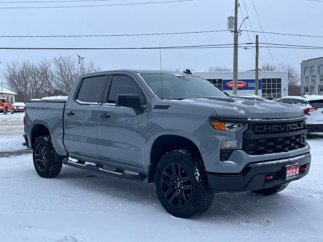 2024 Chevrolet Silverado 1500 Crew Cab Short Box 4-Wheel Drive Custom Trail Boss Photo