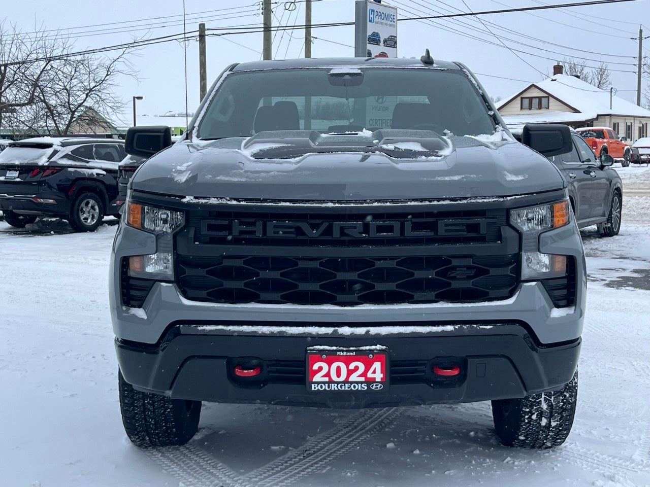 2024 Chevrolet Silverado 1500 Crew Cab Short Box 4-Wheel Drive Custom Trail Boss Photo