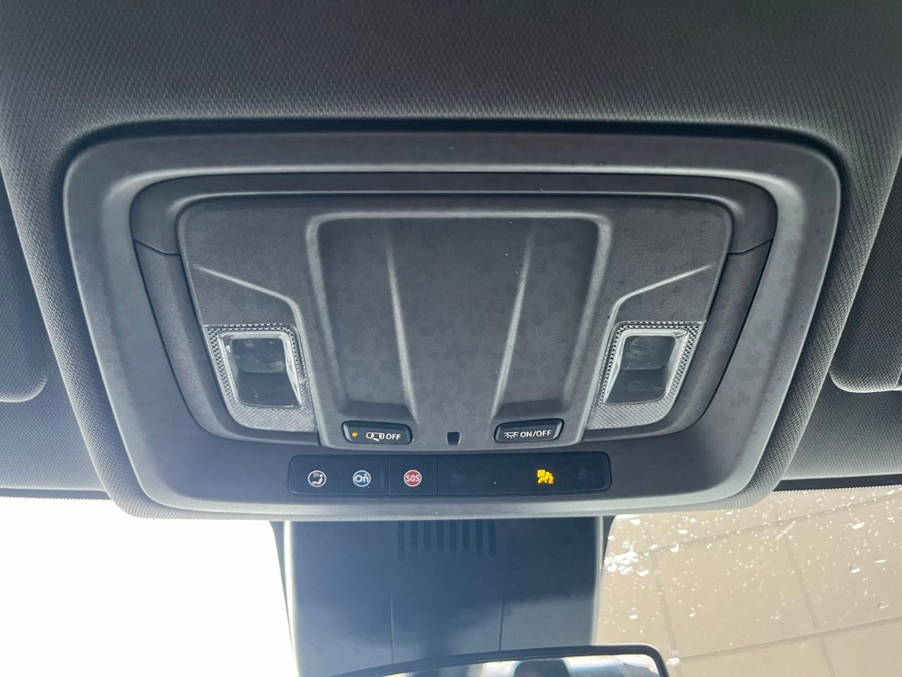 2024 Chevrolet Silverado 1500 Crew Cab Short Box 4-Wheel Drive Custom Trail Boss Photo