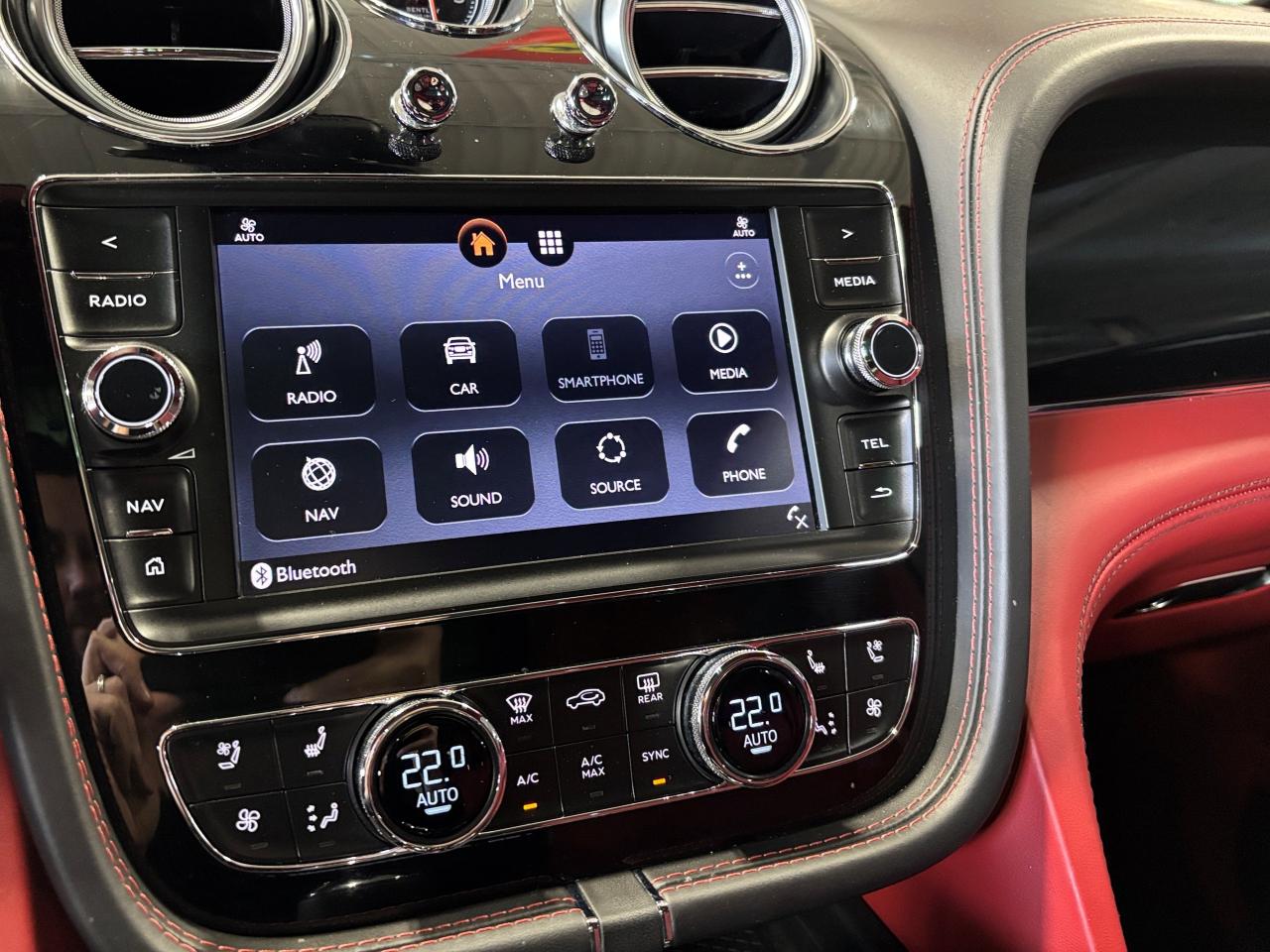 2017 Bentley Bentayga W12|AWD|NAV|MASSAGE|NIGHTVISION|REDLEATHER|HUD|360 Photo