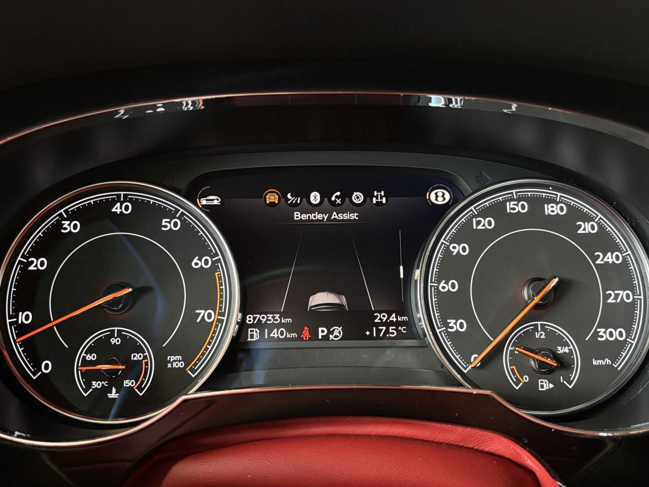 2017 Bentley Bentayga W12|AWD|NAV|MASSAGE|NIGHTVISION|REDLEATHER|HUD|360 Photo