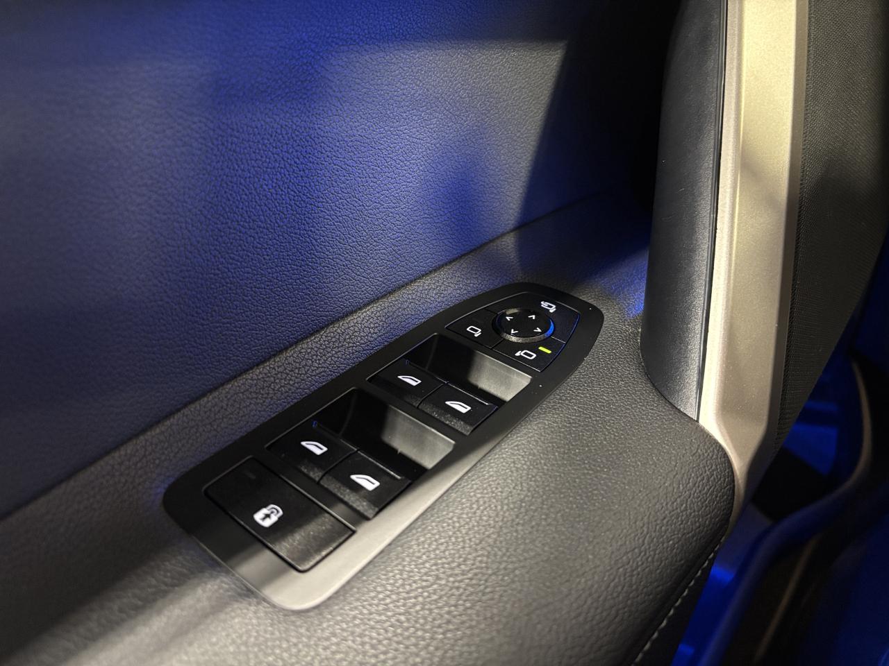 2023 BMW iX xDrive50|AWD|NAV|MASSAGE|ELECTROCHROMICPANOROOF|++ Photo