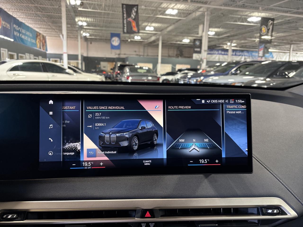 2023 BMW iX xDrive50|AWD|NAV|MASSAGE|ELECTROCHROMICPANOROOF|++ Photo