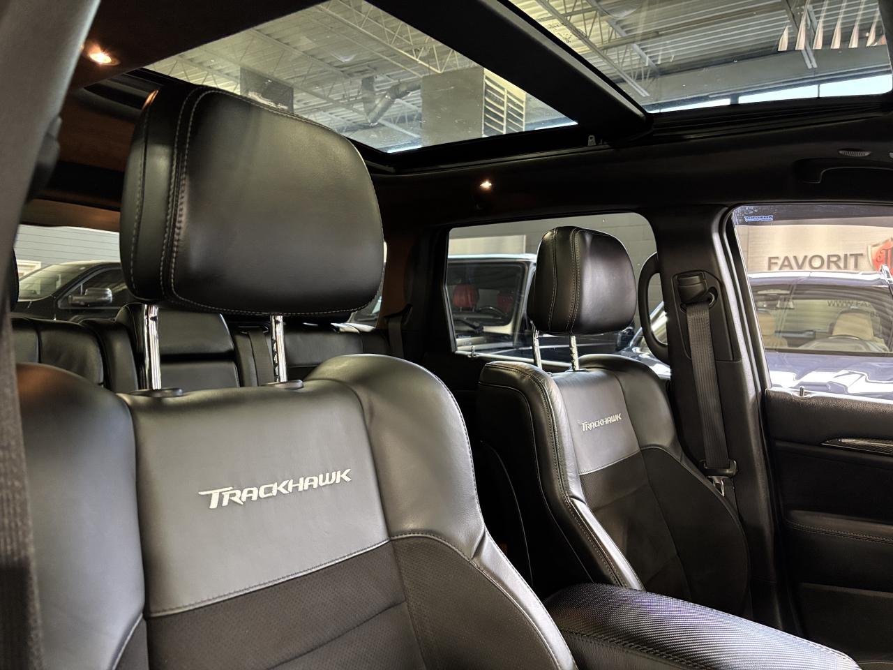 2020 Jeep Grand Cherokee Trackhawk|707HP|4X4|NO LUX TAX|SUPERCHARGED|CARBON Photo