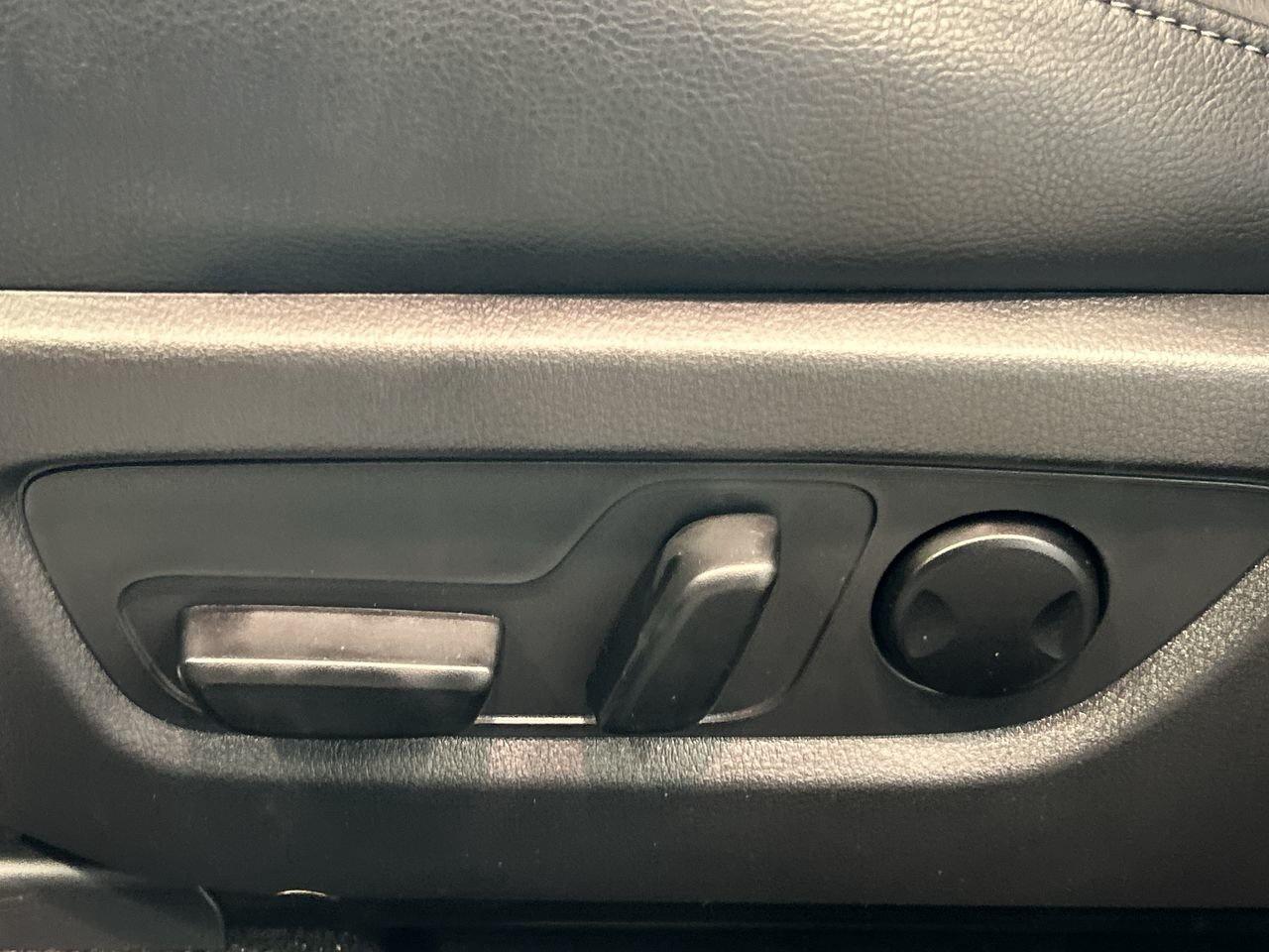 2025 Mazda CX-50 Hybrid GT e-AWD RARE|1441 KMS ONLY| SHOWROOM| Photo