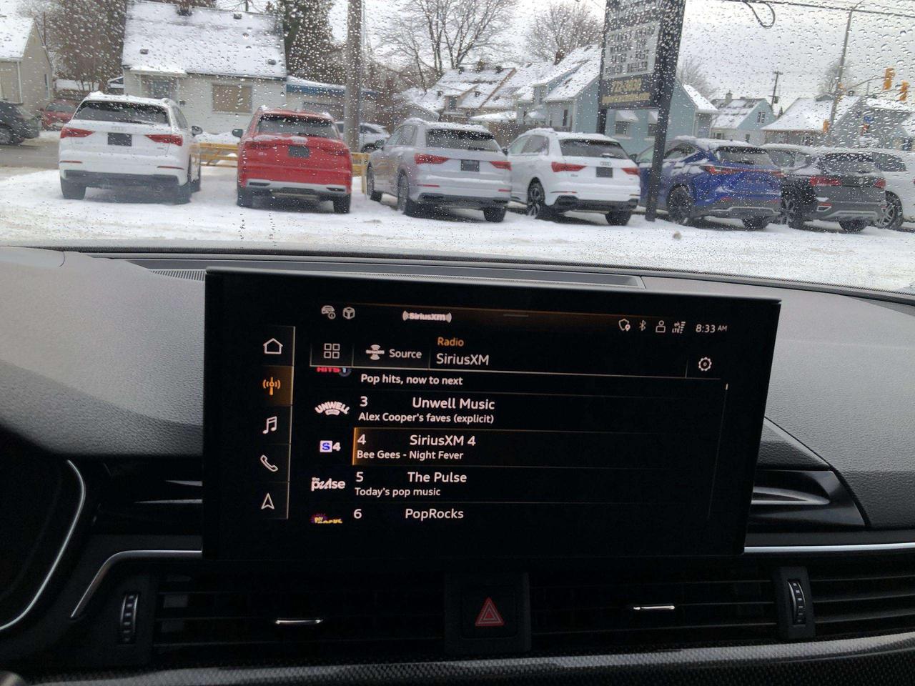 2022 Audi S4 3.0T Technik DIAMOND STITCHED LEATHER, BANG & OLUFSEN, MASSAGE SEATS, NAVI, ROOF, HEADS UP, ADAPTIVE CRUISE Photo