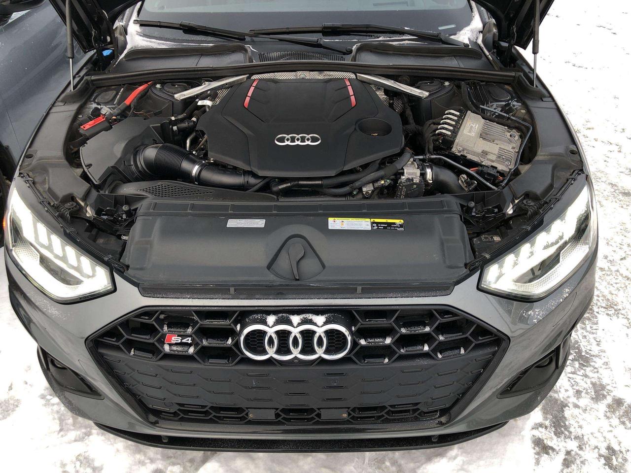 2022 Audi S4 3.0T Technik DIAMOND STITCHED LEATHER, BANG & OLUFSEN, MASSAGE SEATS, NAVI, ROOF, HEADS UP, ADAPTIVE CRUISE Photo