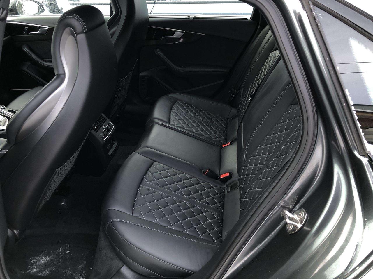 2022 Audi S4 3.0T Technik DIAMOND STITCHED LEATHER, BANG & OLUFSEN, MASSAGE SEATS, NAVI, ROOF, HEADS UP, ADAPTIVE CRUISE Photo