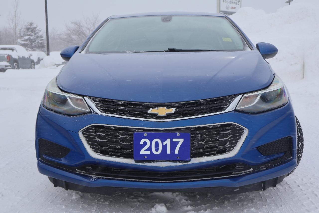 2017 Chevrolet Cruze LT | | Heated Mirrors | Photo