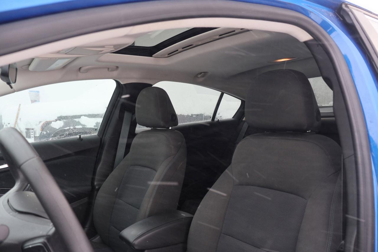 2017 Chevrolet Cruze LT | | Heated Mirrors | Photo