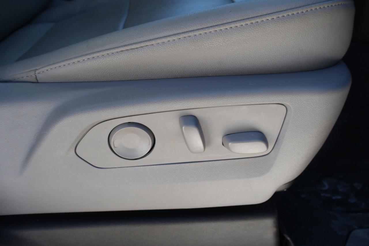 2024 GMC Sierra 1500 SLT | | Remote Start | Photo