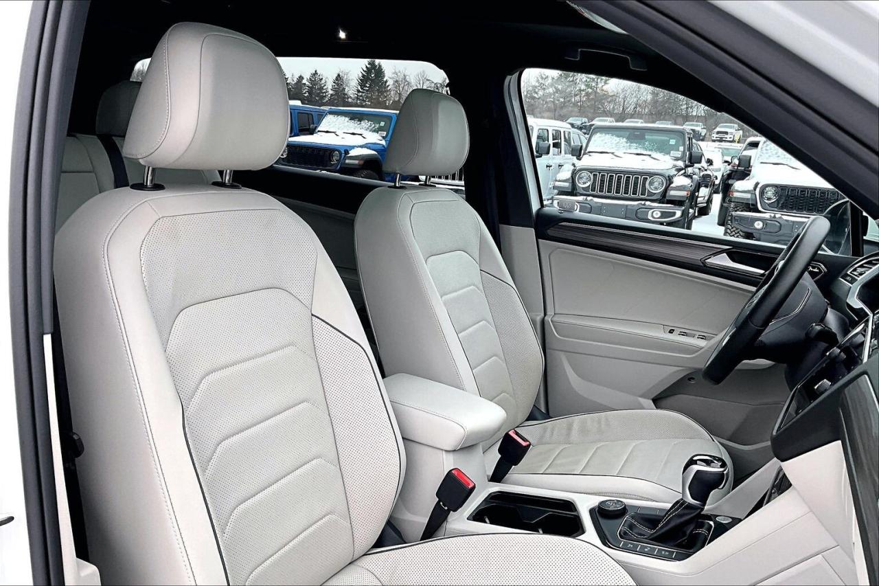 2024 Volkswagen Tiguan Highline R-Line | Vented Leather | Panoroof | AWD Photo