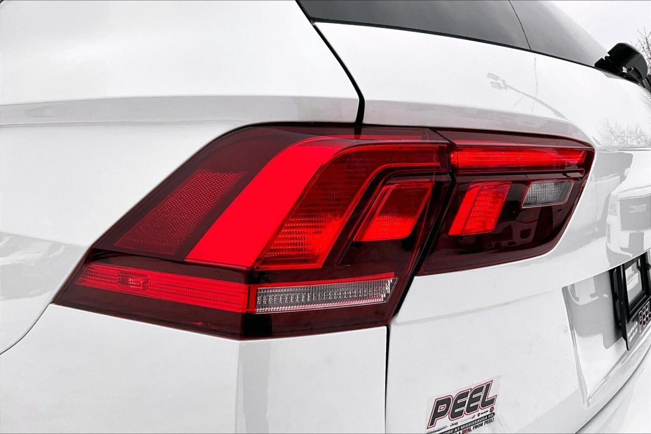 2024 Volkswagen Tiguan Highline R-Line | Vented Leather | Panoroof | AWD Photo