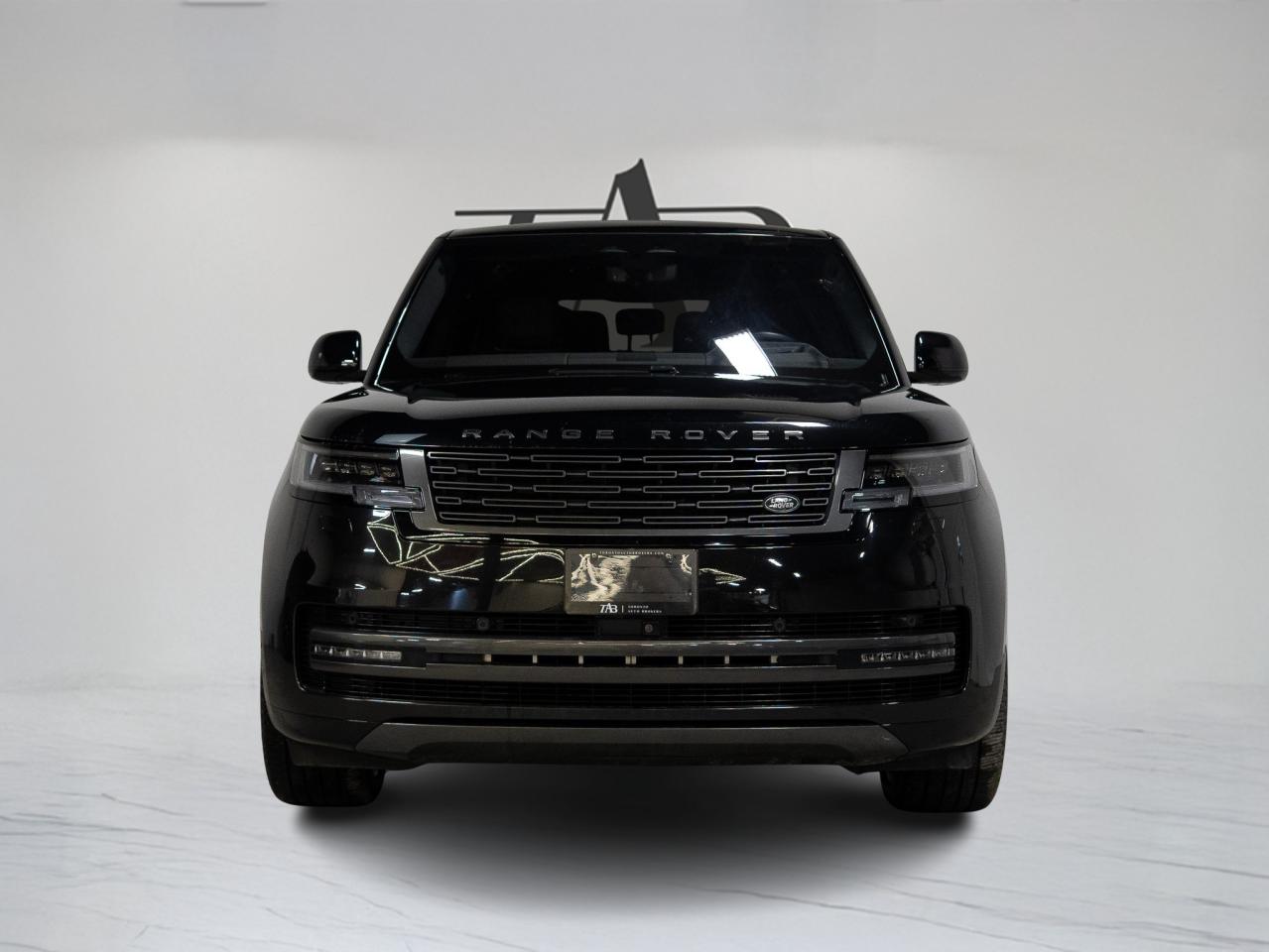 2023 Land Rover Range Rover P530 | LWB | 7 PASS | ENTERTAINMENT PKG | 23 IN Photo