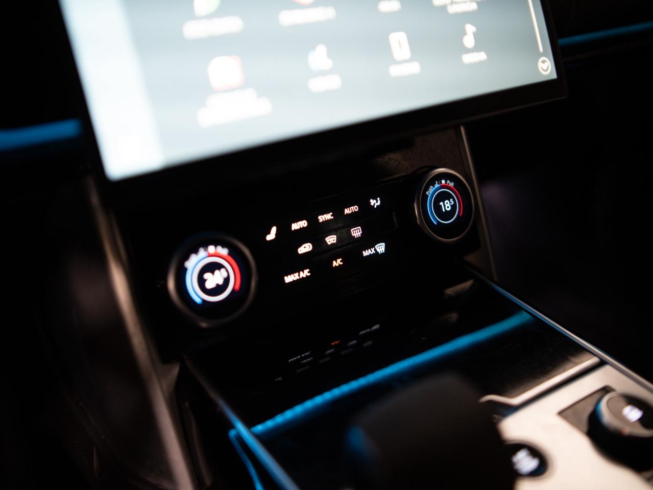 2023 Land Rover Range Rover P530 | LWB | 7 PASS | ENTERTAINMENT PKG | 23 IN Photo