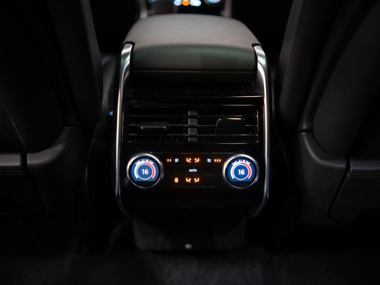 2023 Land Rover Range Rover P530 | LWB | 7 PASS | ENTERTAINMENT PKG | 23 IN Photo