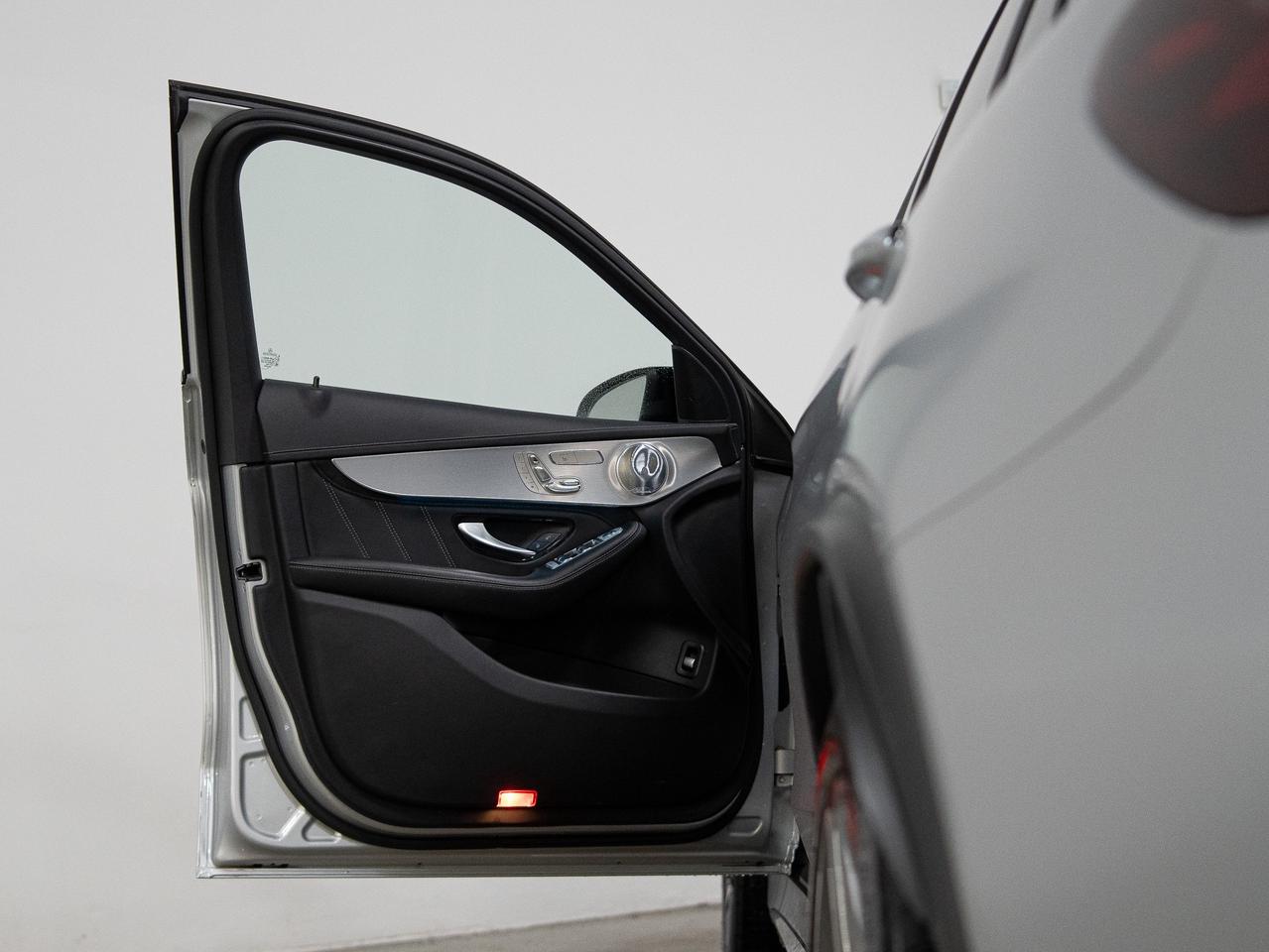 2019 Mercedes-Benz GLC 63 S | AMG | PREMIUM PKG | 20 IN Photo