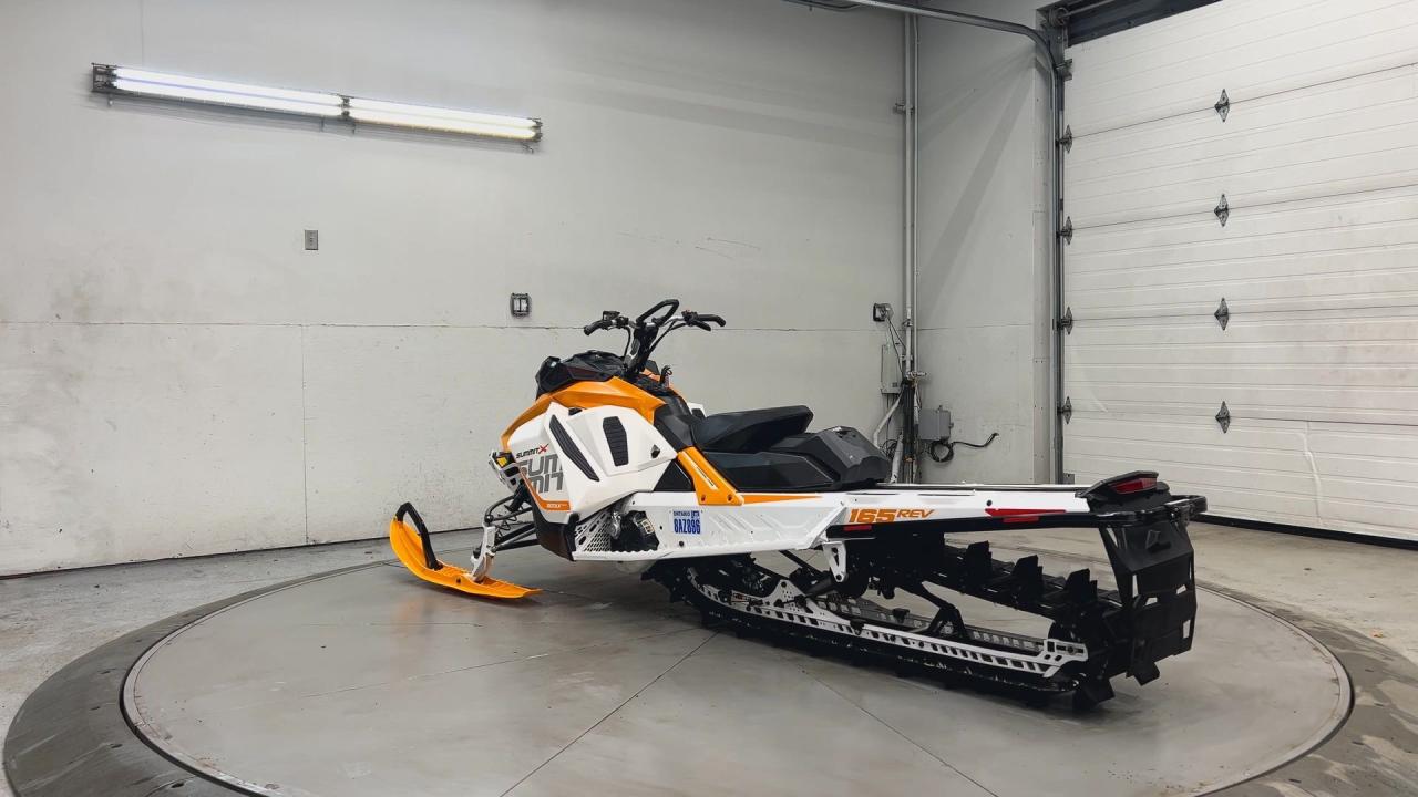 2017 Ski-Doo Summit X HEATED GRIPS |RAS SUSPENSION |BREMBO |165IN TRACK Photo