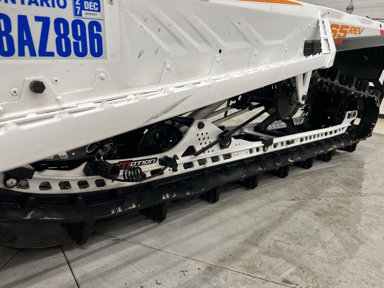 2017 Ski-Doo Summit X HEATED GRIPS |RAS SUSPENSION |BREMBO |165IN TRACK Photo