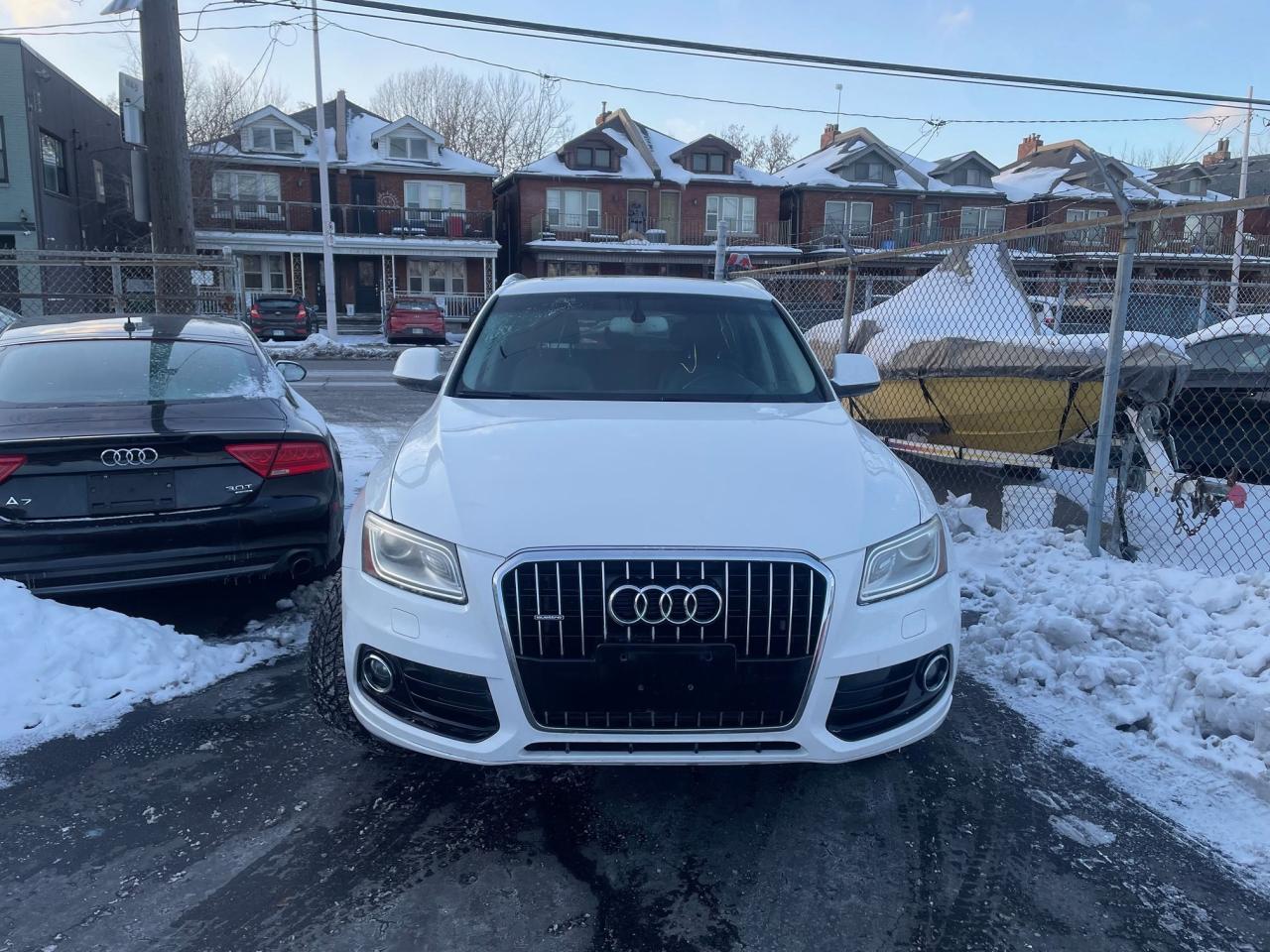 2014 Audi Q5 2.0L Progressiv *1 OWNER, MOONROOF, HEATED SEATS* Photo