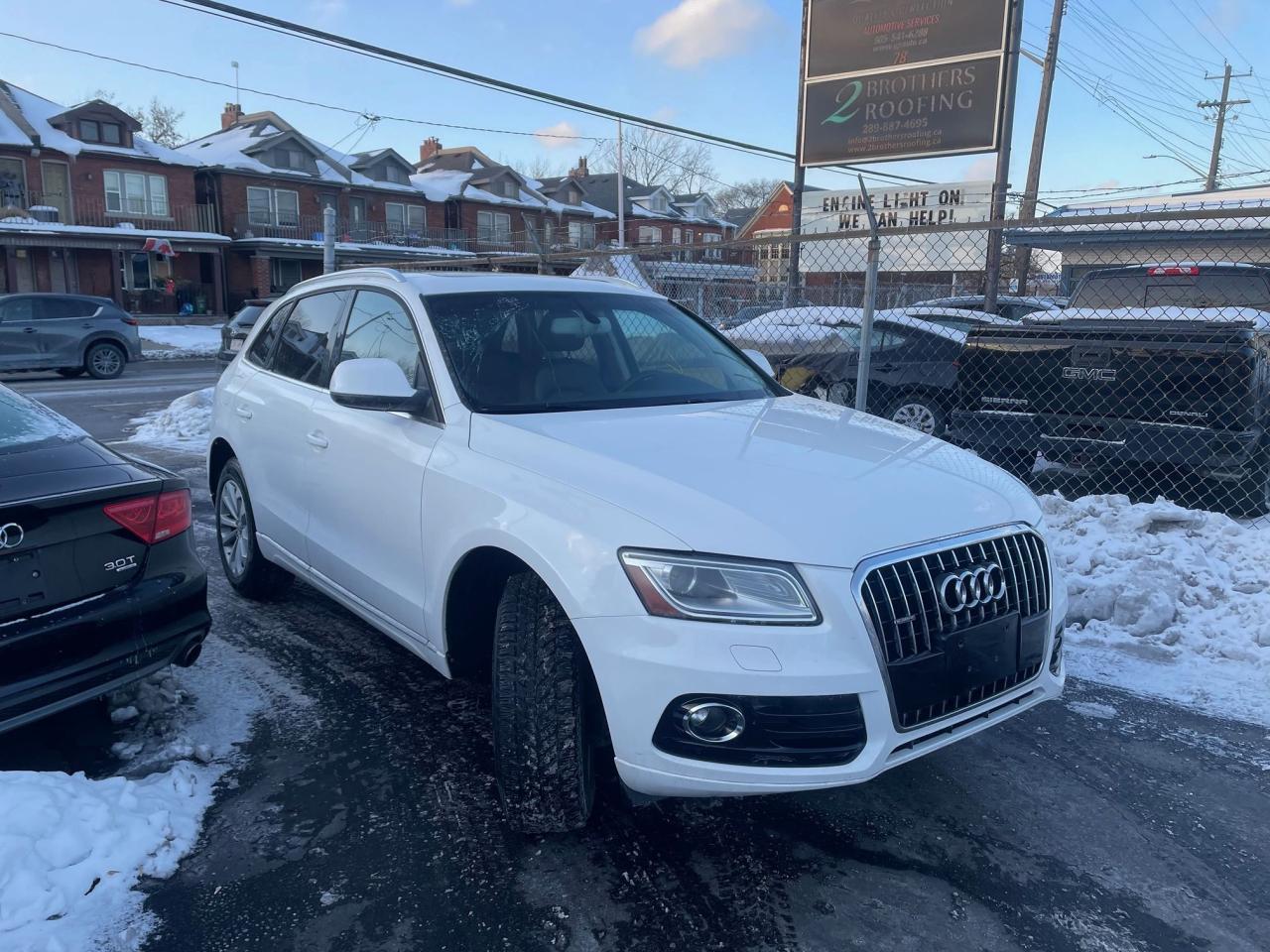 2014 Audi Q5 2.0L Progressiv *1 OWNER, MOONROOF, HEATED SEATS* Photo2