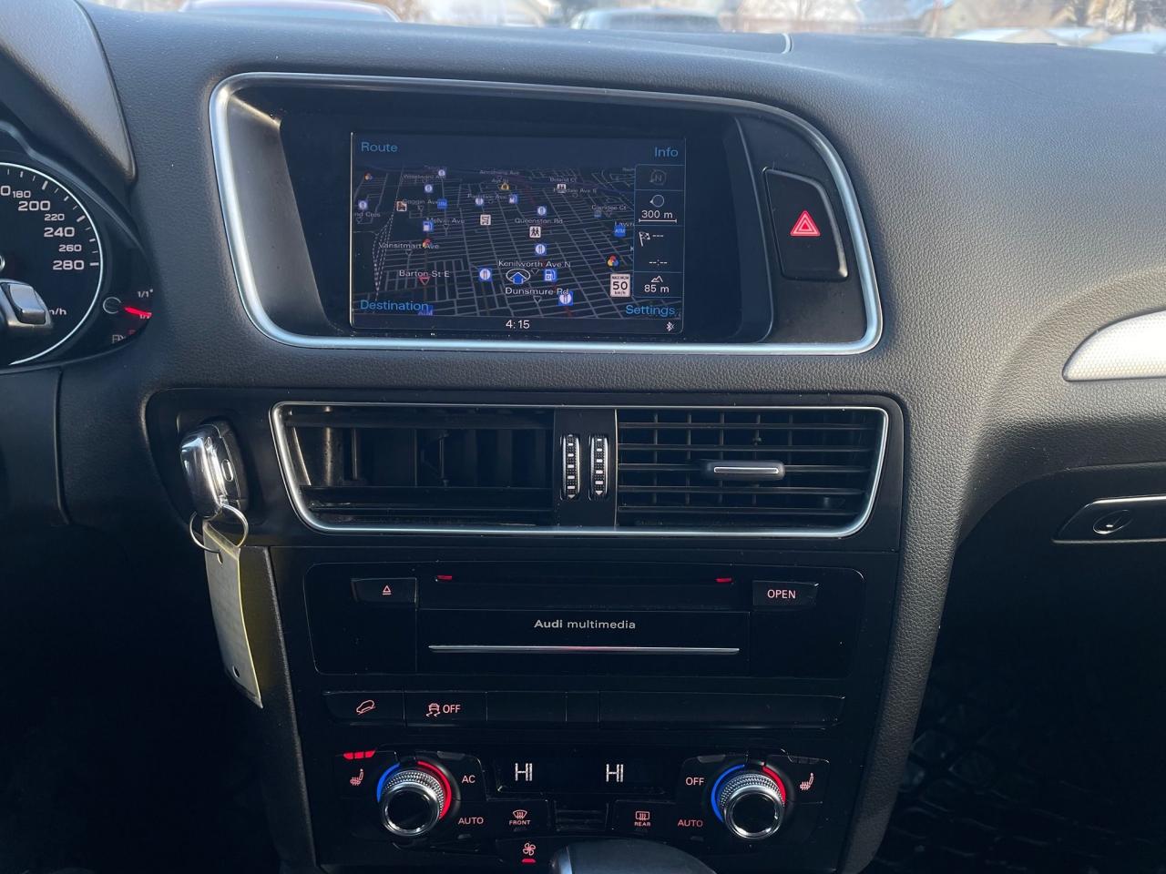 2014 Audi Q5 2.0L Progressiv *1 OWNER, MOONROOF, HEATED SEATS* Photo