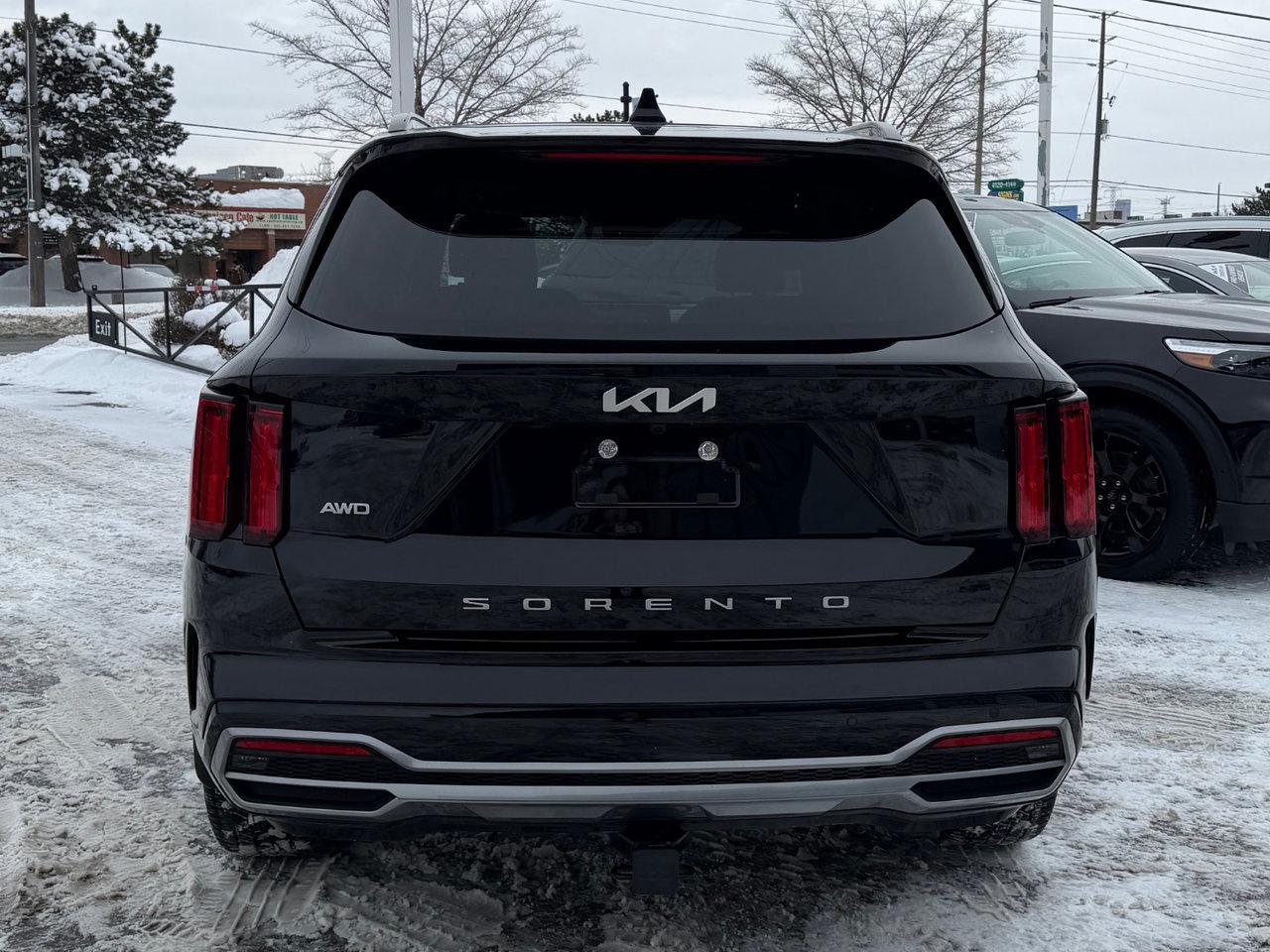 2022 Kia Sorento SX AWD w-Black Leather Photo3