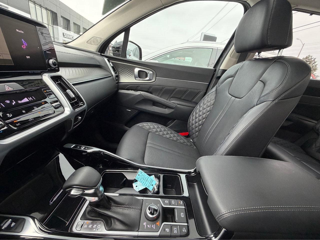 2022 Kia Sorento SX AWD w-Black Leather Photo