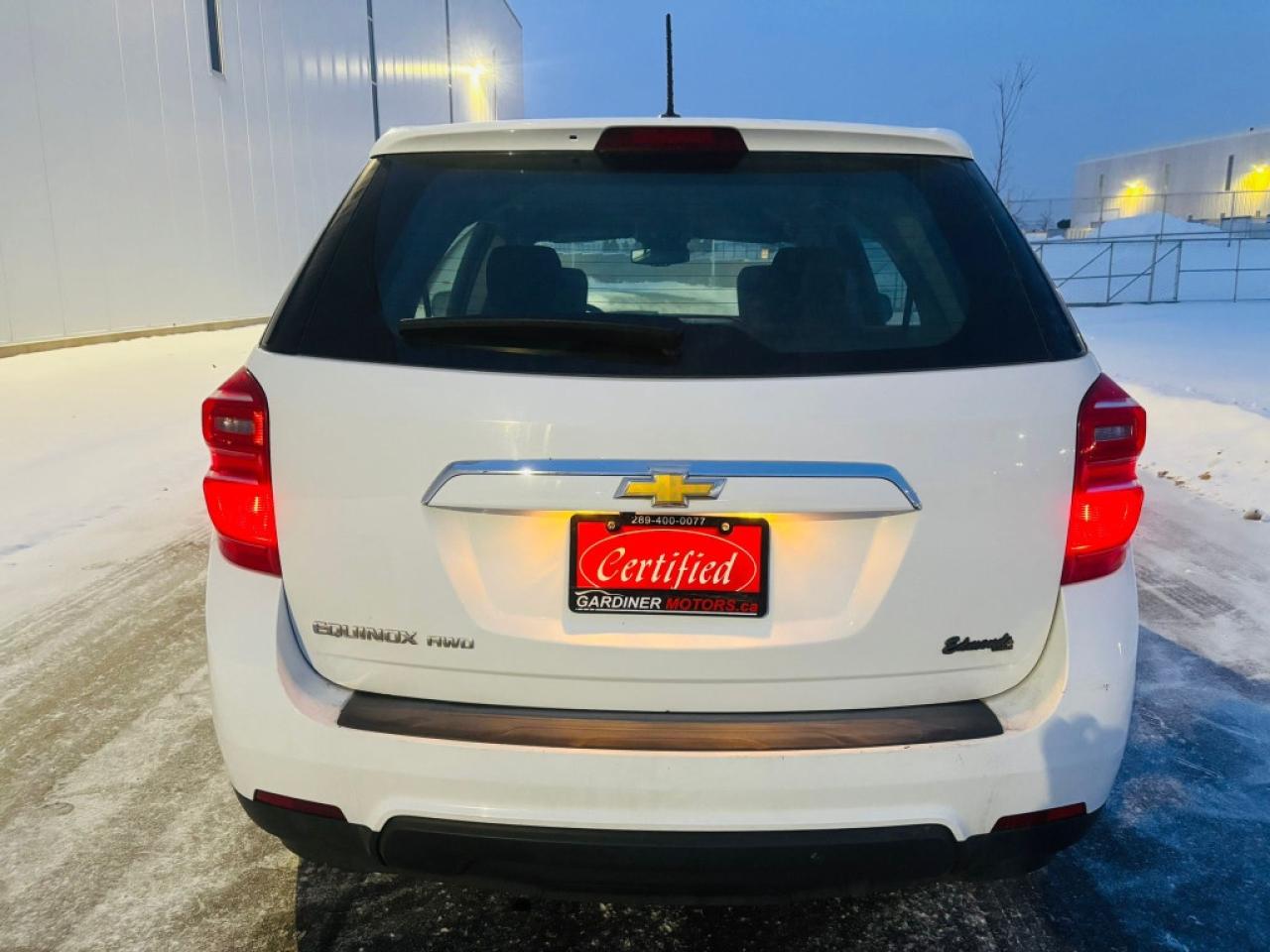 2017 Chevrolet Equinox LS All-wheel Drive Automatic Photo4