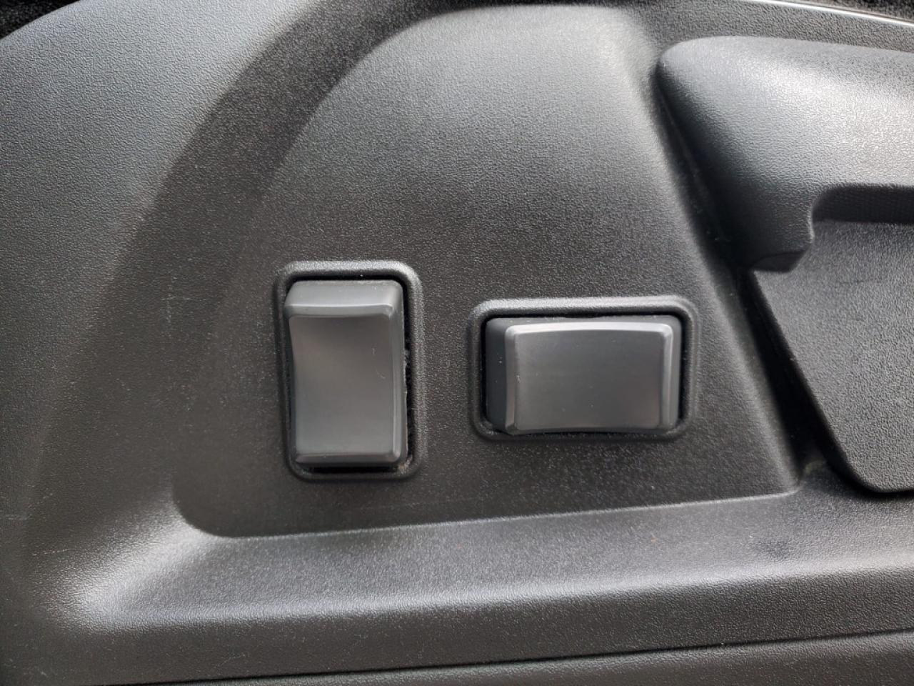 2013 Chevrolet Equinox LS Front-wheel Drive Sport Utility Automatic Photo