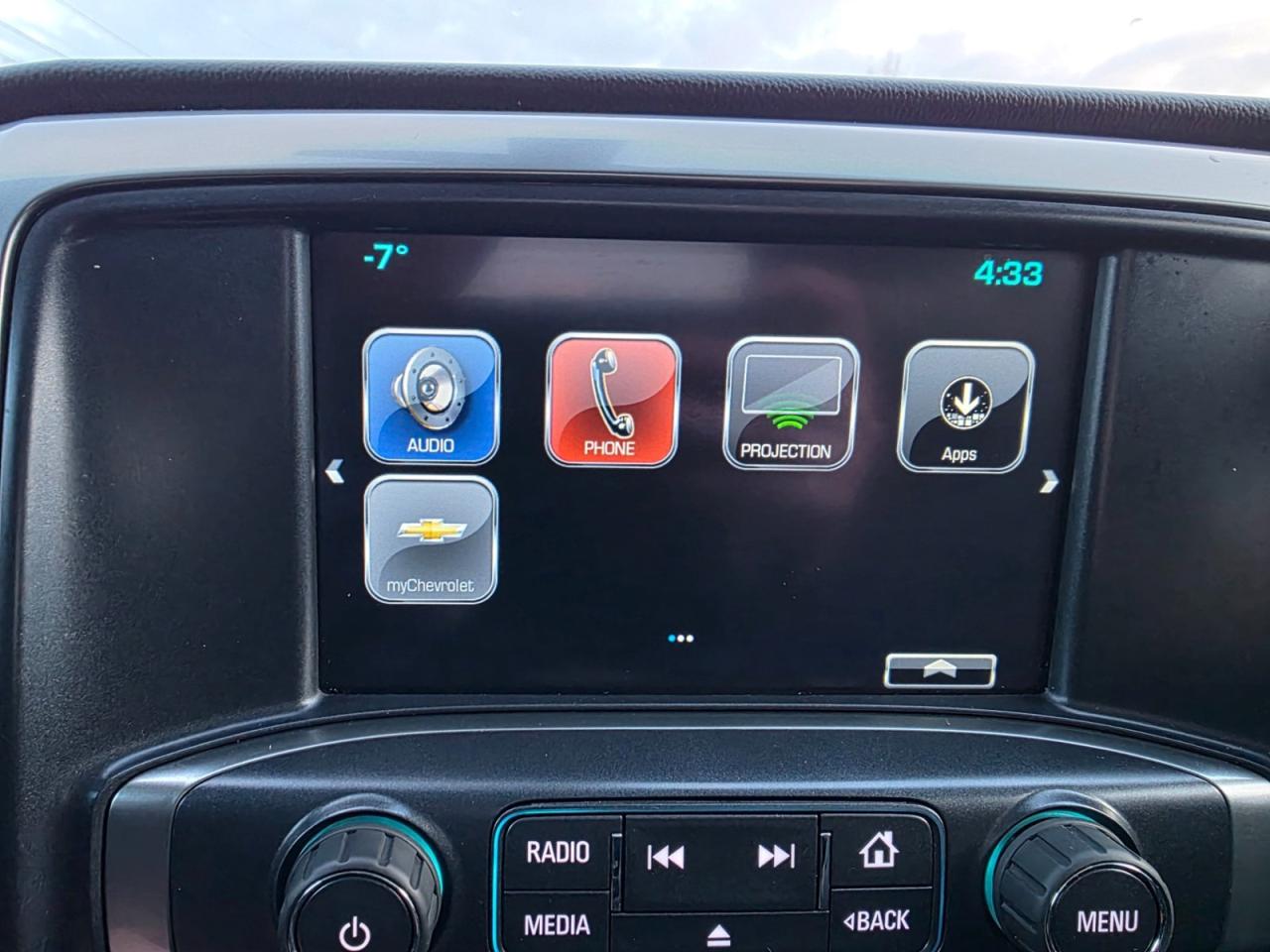 2017 Chevrolet Silverado 1500 LT Photo