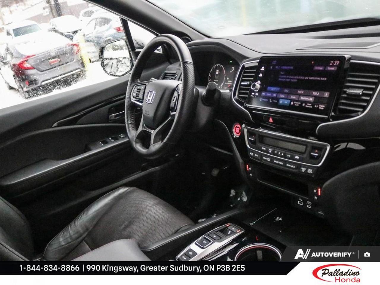 2025 Honda Ridgeline Black Edition Photo