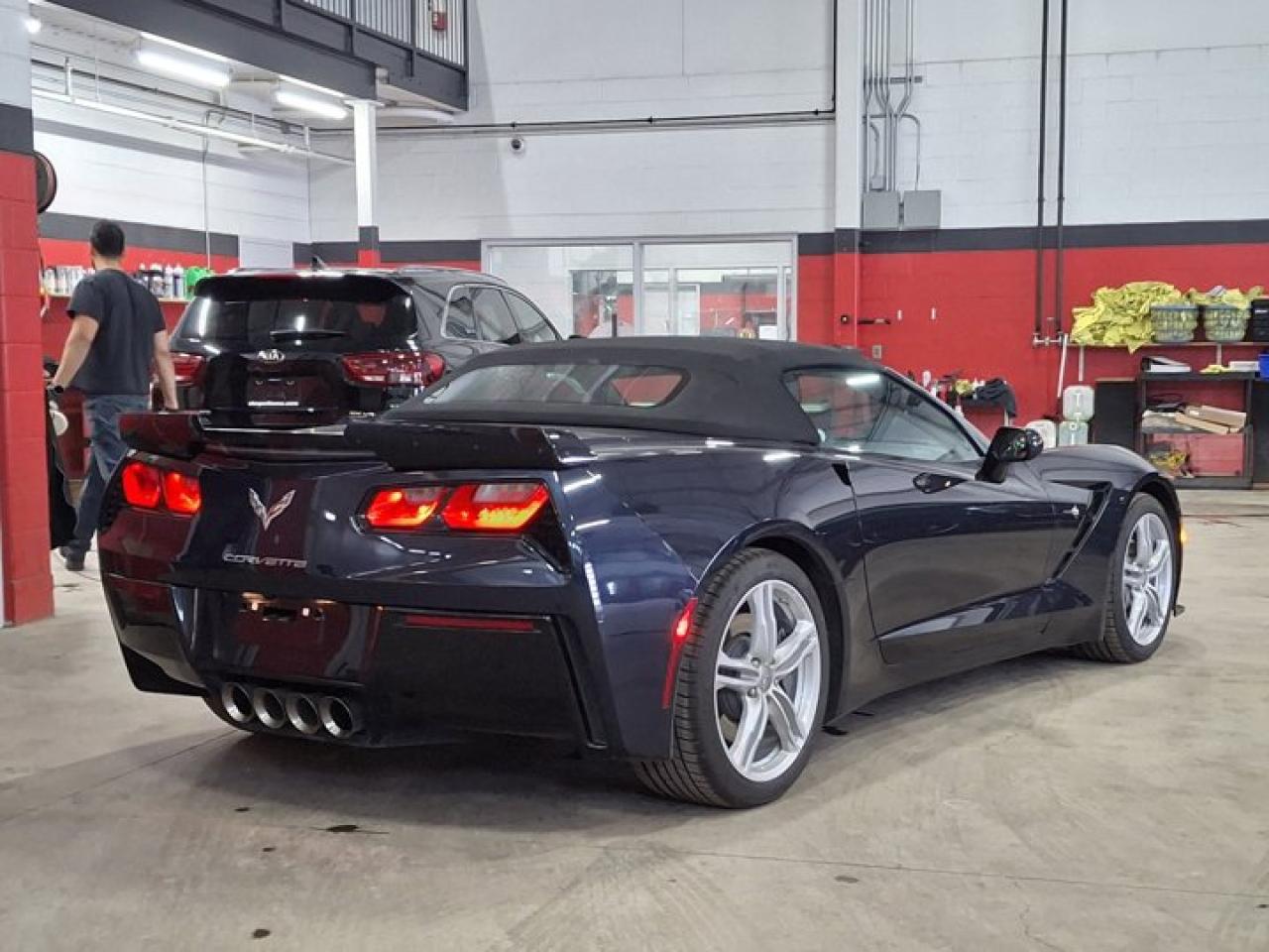 2016 Chevrolet Corvette 2LT | 7-Speed Manual | Cooled + Heated Seats | HUD | Leather | and Much More ! Photo